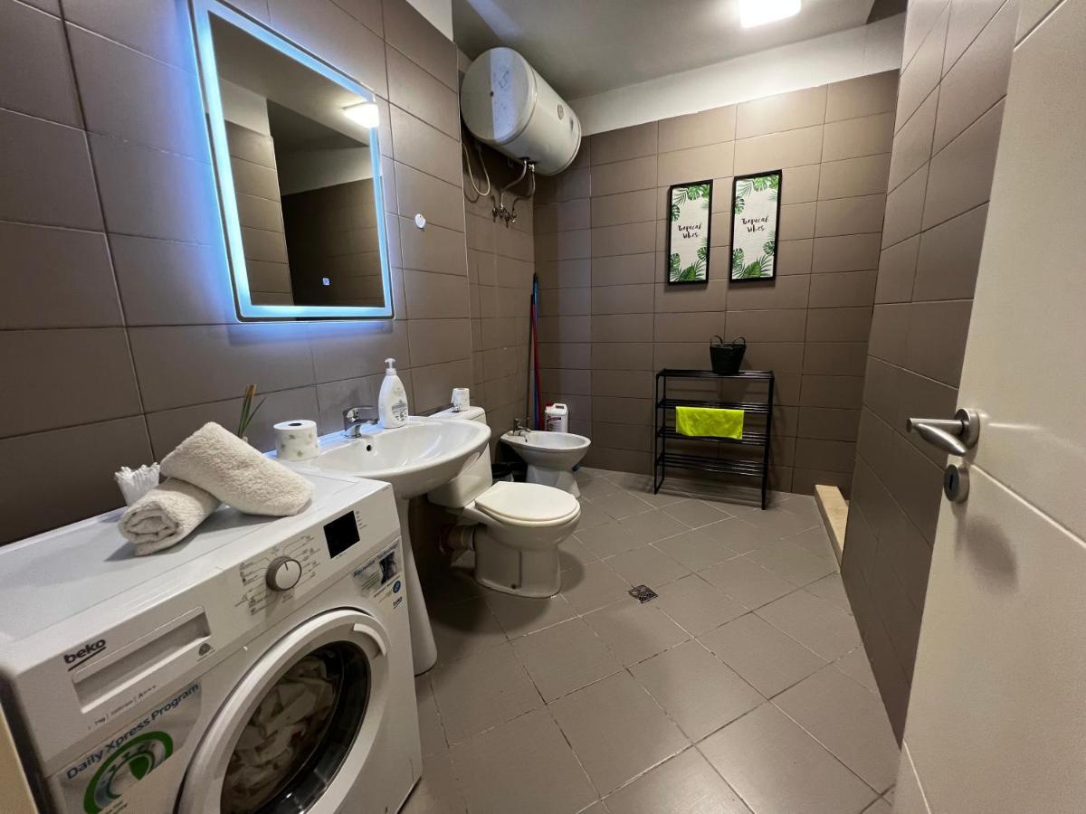 City Centre Apartments Tirana Bagian luar foto