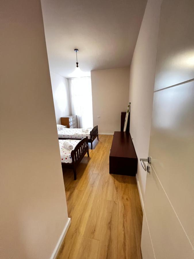 City Centre Apartments Tirana Bagian luar foto
