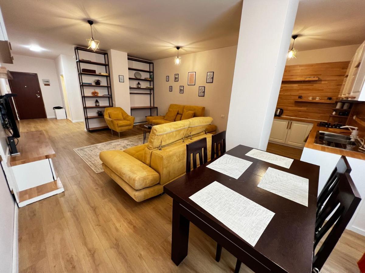City Centre Apartments Tirana Bagian luar foto